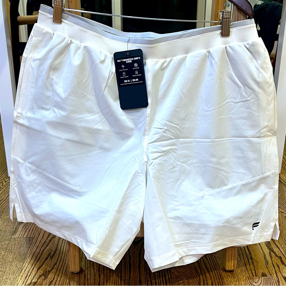 Fabletics mens Fundamental Short II - sz XL